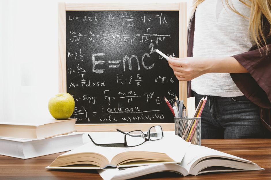 Metodologias e Práticas para o Ensino de Física